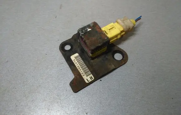 Subaru Legacy Airbag deployment crash/impact sensor 98231AE010 1876003480