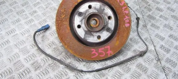 Citroen C3 Front wheel hub spindle knuckle