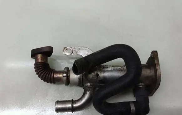 Ford Focus C-MAX EGR valve cooler 993062H