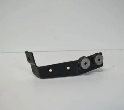 BMW 5 F10 F11 Radiator support slam panel bracket 7585390