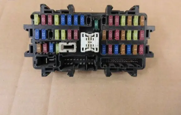Infiniti Q50 Fuse box set 24014