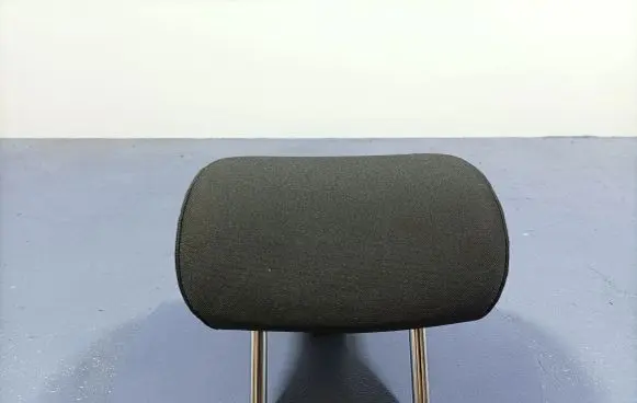 Hyundai Tucson TL Front seat headrest 