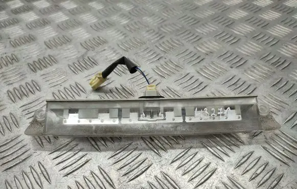 Toyota RAV 4 (XA30) Third/center stoplight