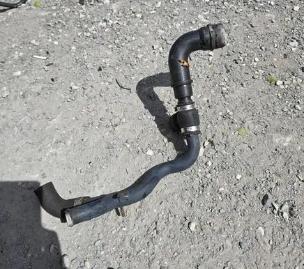 Audi A4 S4 B5 8D Breather hose/pipe 06A103213G 058103247 2X0416347