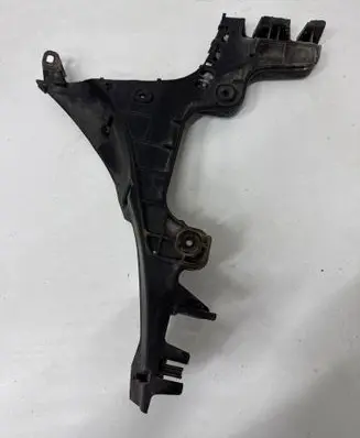 Audi A3 S3 8P Rear bumper mounting bracket 8P3807378B