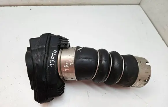 Intercooler hose/pipe
