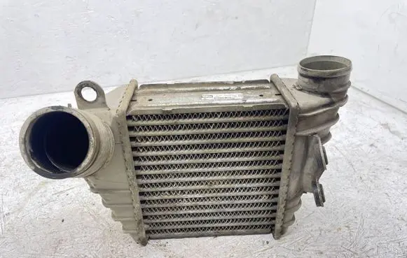 Audi A3 S3 8L Intercooler radiator 862319R