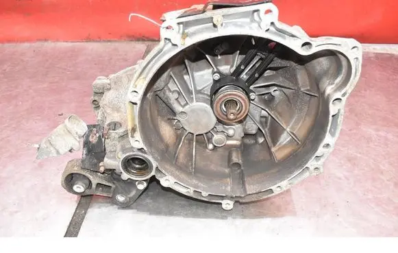 Ford Fiesta Manual 6 speed gearbox 8A6R7002JE