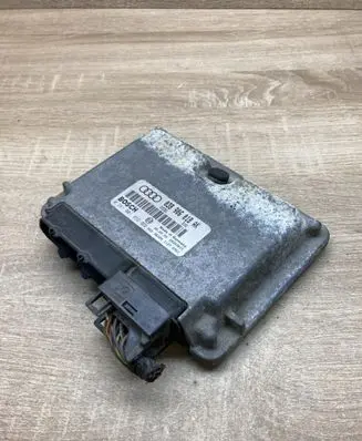 Audi A3 S3 8L Engine control unit/module ECU 038906018AK 0281001852