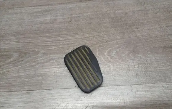 Volvo S60 Brake pedal 3546021