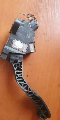 Toyota Yaris Accelerator throttle pedal 781100D010 44311858323