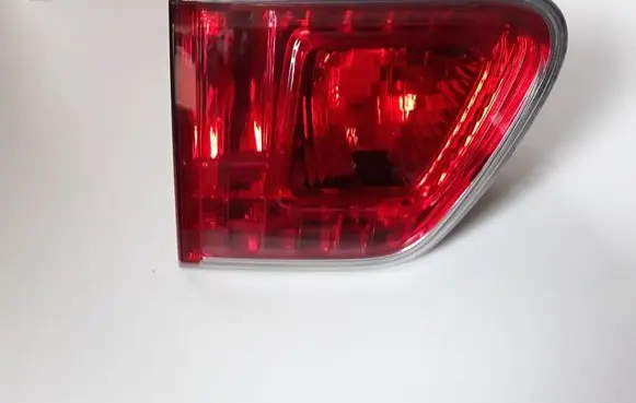 Toyota Avensis T270 Tailgate rear/tail lights 8158005120