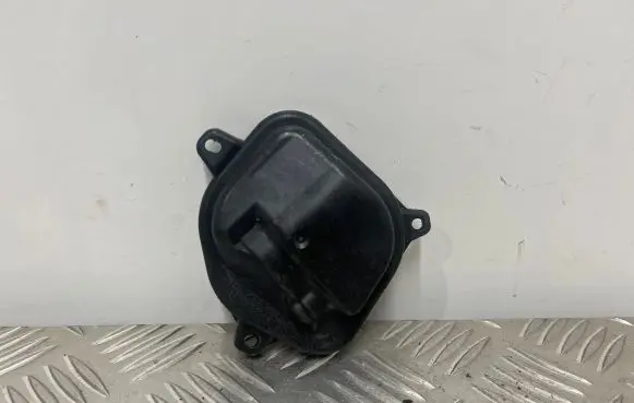 Audi A7 S7 4K8 Headlight/headlamp dust cover 218202