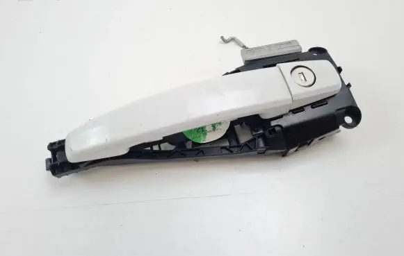 Chevrolet Orlando Front door exterior handle