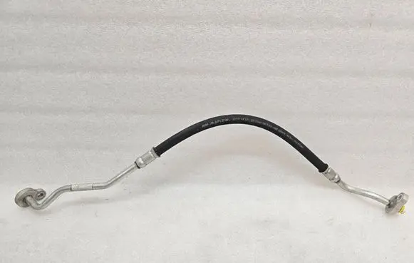 Air conditioning (A/C) pipe/hose