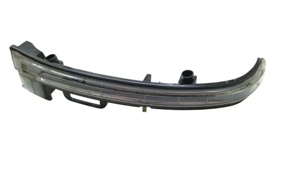 Peugeot 308 Front fender indicator light 12953230