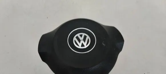 Volkswagen Scirocco Steering wheel airbag 5K0880201F