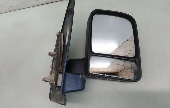 Ford Connect Manual wing mirror 