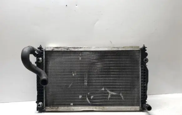 Audi A6 S6 C4 4A Coolant radiator 719719