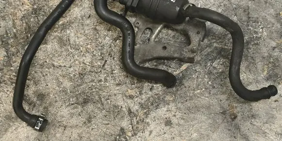 Saab 9-5 Breather/breather pipe/hose 