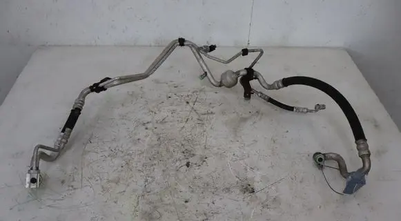 Hyundai ix20 Air conditioning (A/C) pipe/hose