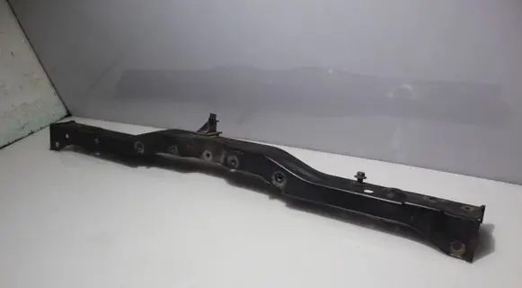 Toyota Avensis T250 Front bumper support beam