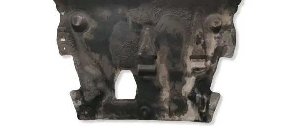 Volvo V60 Engine splash shield/under tray AG9N6P013D
