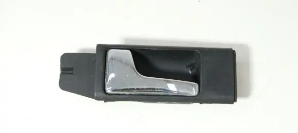 Audi A6 S6 C4 4A Front door interior handle 4A0837019