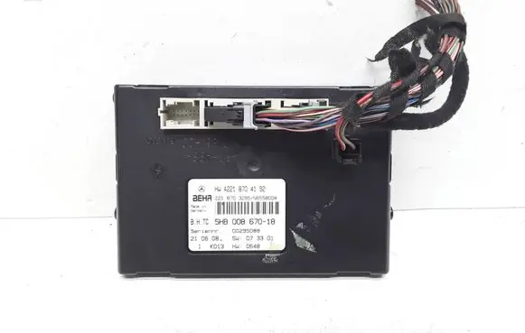 Mercedes-Benz S W221 Air conditioning/heating control unit A2218704192 5HB00867018