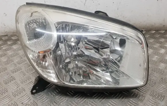 Toyota RAV 4 (XA20) Headlight/headlamp