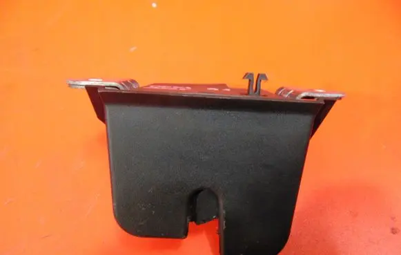 Audi A1 Tailgate/trunk/boot lock/catch/latch