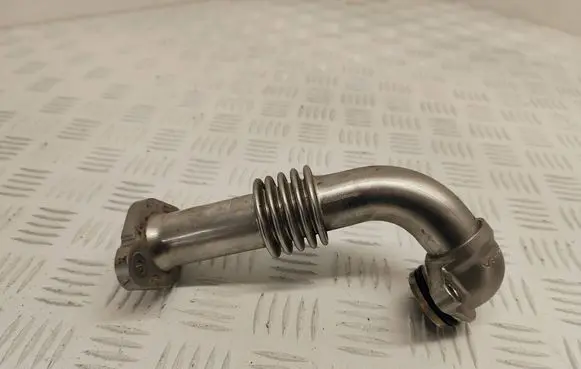 Ford Focus EGR valve line/pipe/hose HG9Q9F467AA