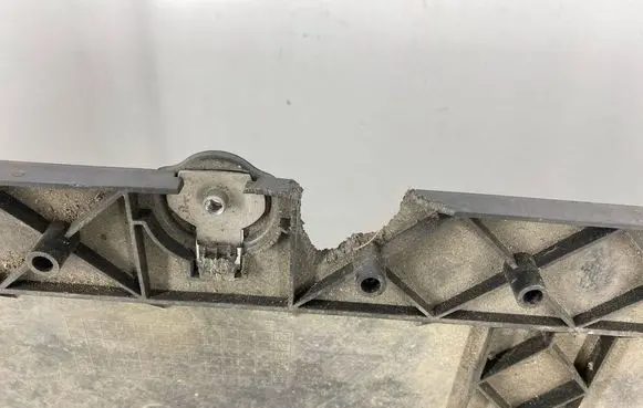 Tesla Model 3 Front bumper skid plate/under tray 108417400D 145377400A