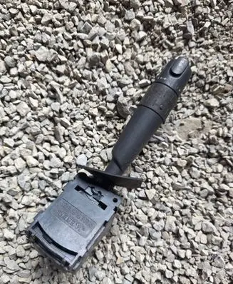 Peugeot 406 Wiper control stalk 34371501