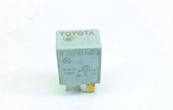 Toyota Avensis T250 Other relay 9008087019