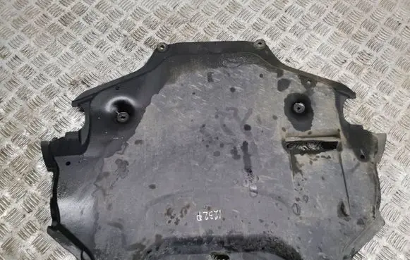 Mercedes-Benz GLK (X204) Engine splash shield/under tray
