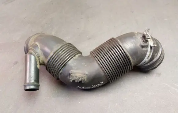 Volkswagen Golf V Brake booster pipe/hose 3C0129654M