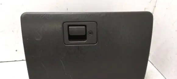 Ford Maverick Glove box YL8X7806015