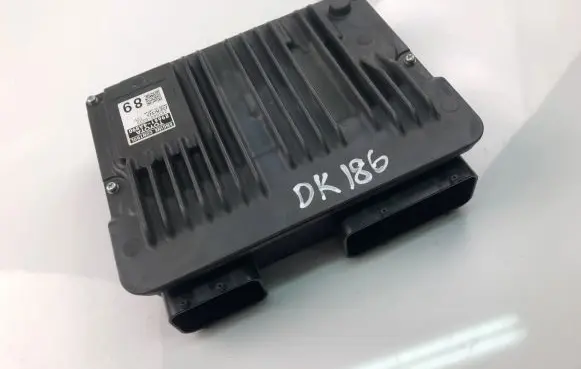 Toyota RAV 4 (XA50) Engine control unit/module ECU 896614A890