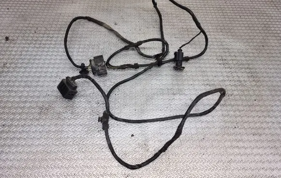 Volkswagen Transporter - Caravelle T5 Headlight/headlamp wiring loom/harness 1J0973735 1J0973702