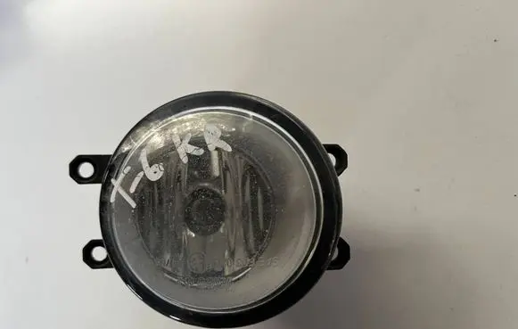 Toyota Avensis T250 Front fog light 812200D040 8920401110