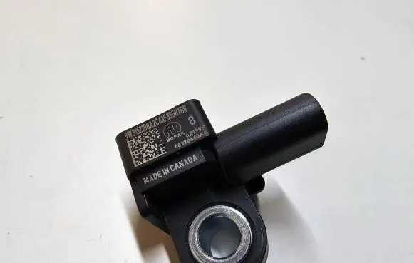 Jeep Grand Cherokee WL Airbag deployment crash/impact sensor 68370840AA