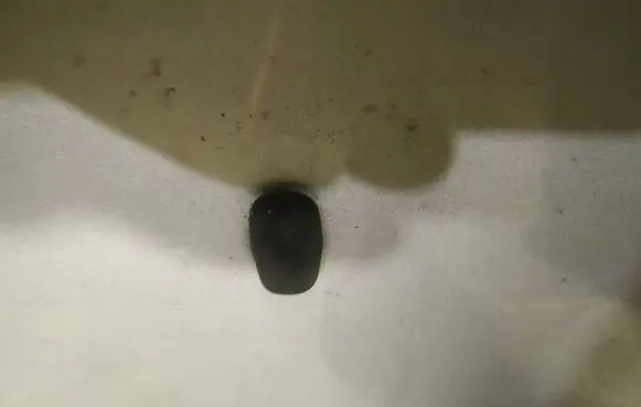 Windshield washer spray nozzle