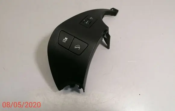 Hyundai ix35 Headlight level height control switch 847302Y900 847312Y900