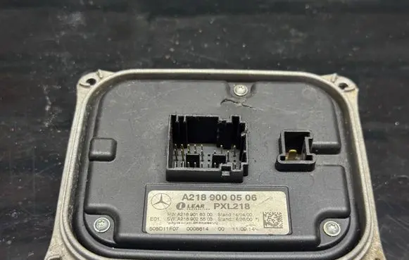 Mercedes-Benz CLS C218 X218 Headlight ballast module Xenon A2189000506 A2189016300 A2189025503