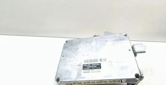 Toyota Prius (XW20) Engine control unit/module 8966147120 2751005471