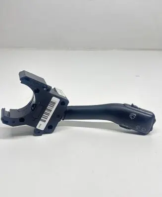 Volkswagen Golf IV Wiper control stalk 4B0953503H CZK0301202032