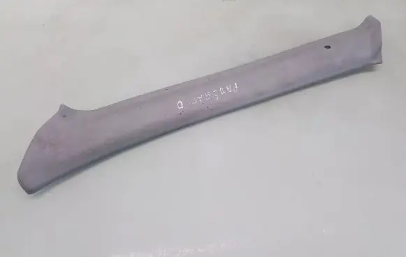 Mitsubishi Pajero Sport I (A) pillar trim MR417237