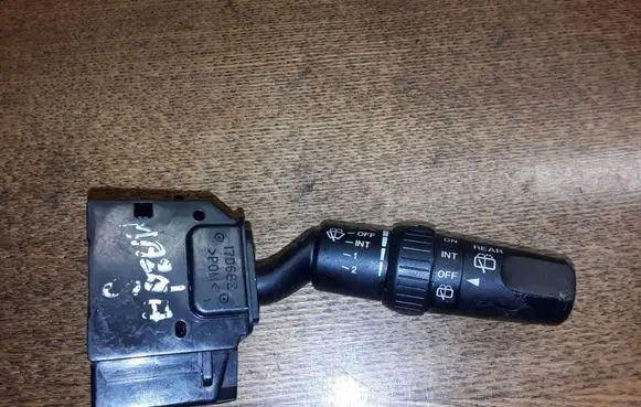 Mazda 626 Wiper control stalk 17D682