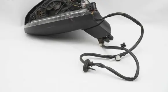 Audi A5 Front door electric wing mirror 8W8857410 041409
